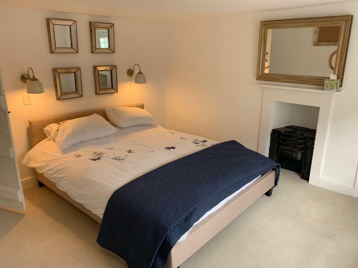 Sweet & Cosy 10 Bridewell Cottage With Parking Available Upon Request Bury St. Edmunds エクステリア 写真