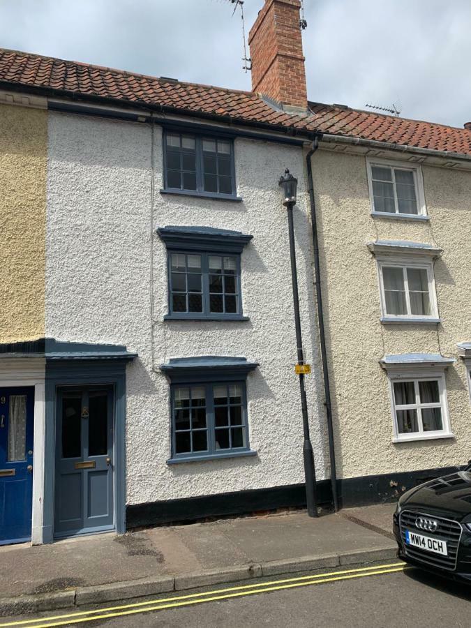 Sweet & Cosy 10 Bridewell Cottage With Parking Available Upon Request Bury St. Edmunds エクステリア 写真