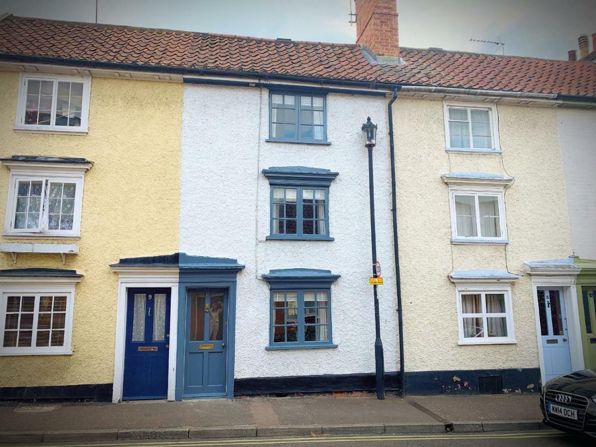 Sweet & Cosy 10 Bridewell Cottage With Parking Available Upon Request Bury St. Edmunds エクステリア 写真